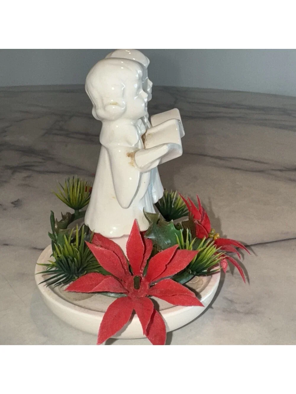 1967 STICKERED Vintage Ceramic Christmas Carolers Poinsettia Footed Figurines